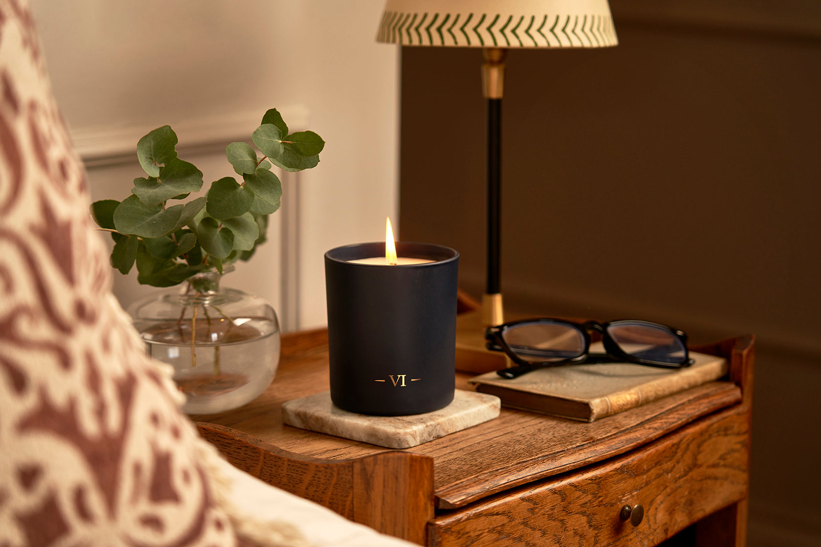 Minimalist Bliss: Transforming Your Space With Scented Candles