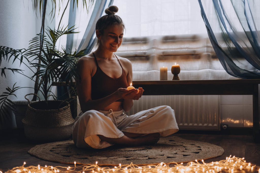 Candle rituals: Enhancing self-care and mindfulness