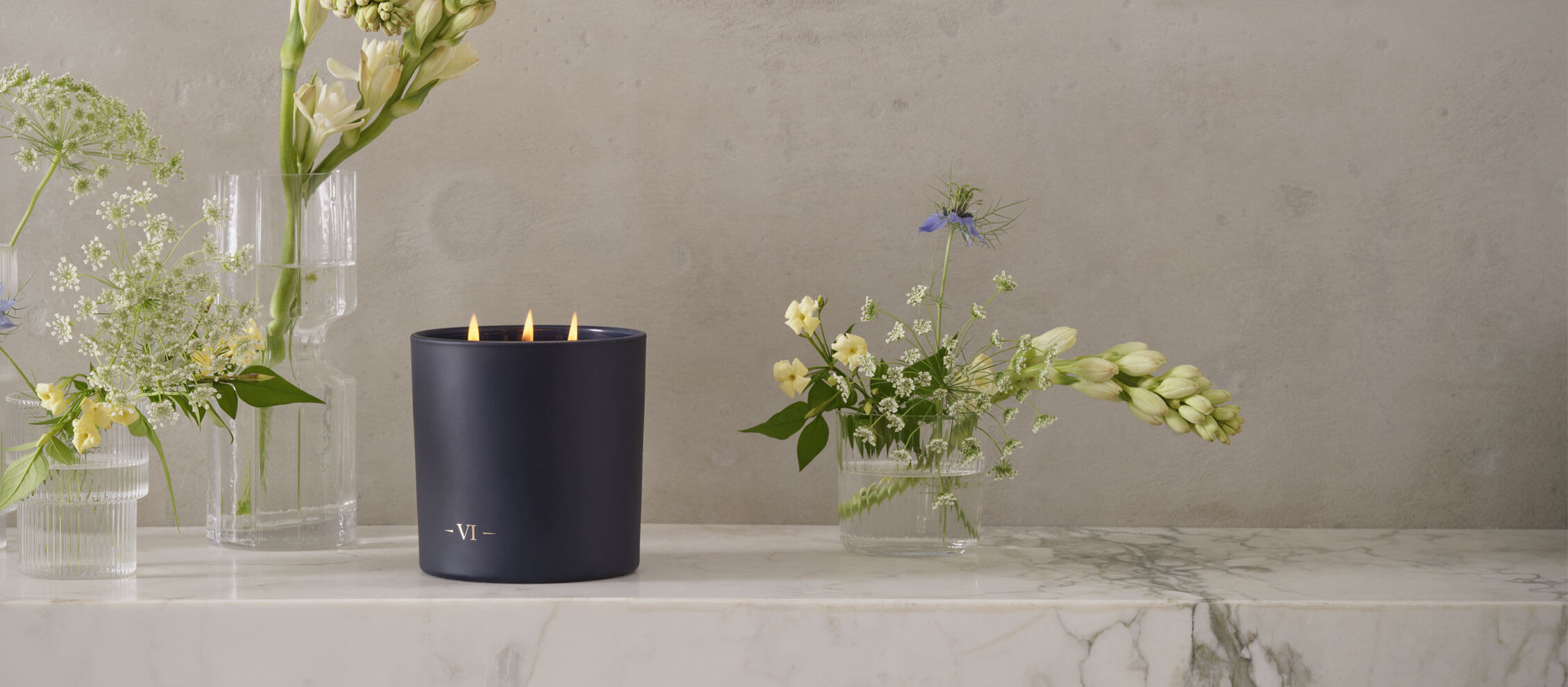 3 wick scented candle
