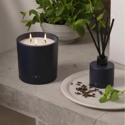 3 wick scented candle